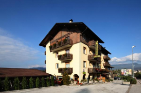 Гостиница Albergo Bucaneve, Малоско